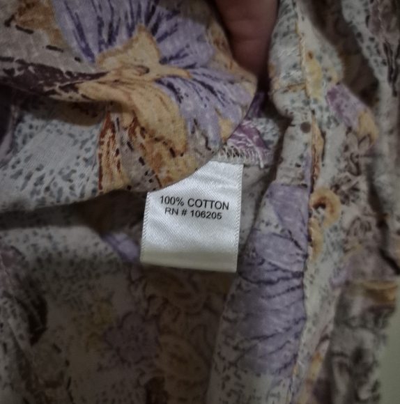 Cino Cotton Floral Blouse With Ruffled Collar And Neck Tie - Picture 6 of 7